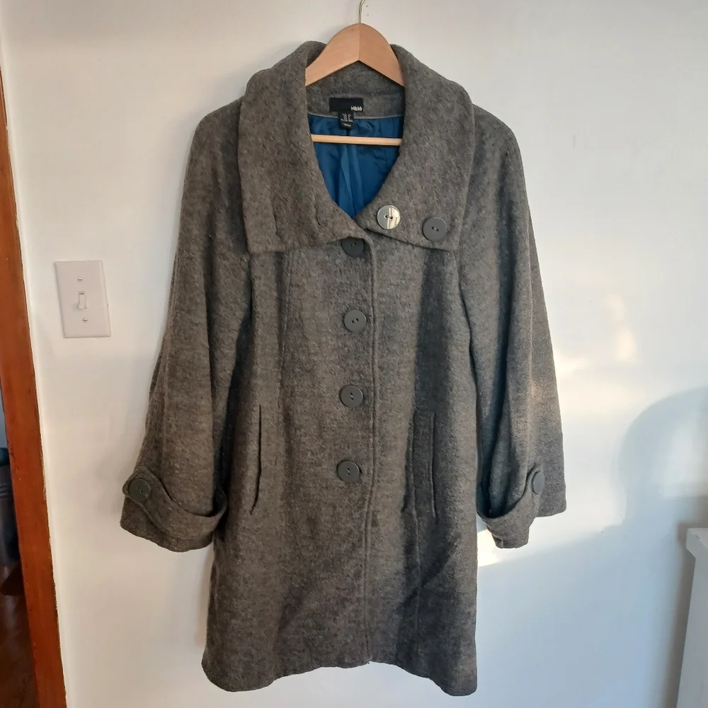 ⚡️SALE⚡️H&M Gray Wool Coat - Picture 1 of 11